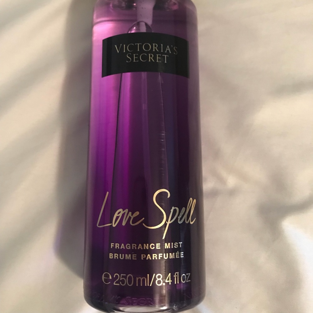New! Victoria Secret Love Spell